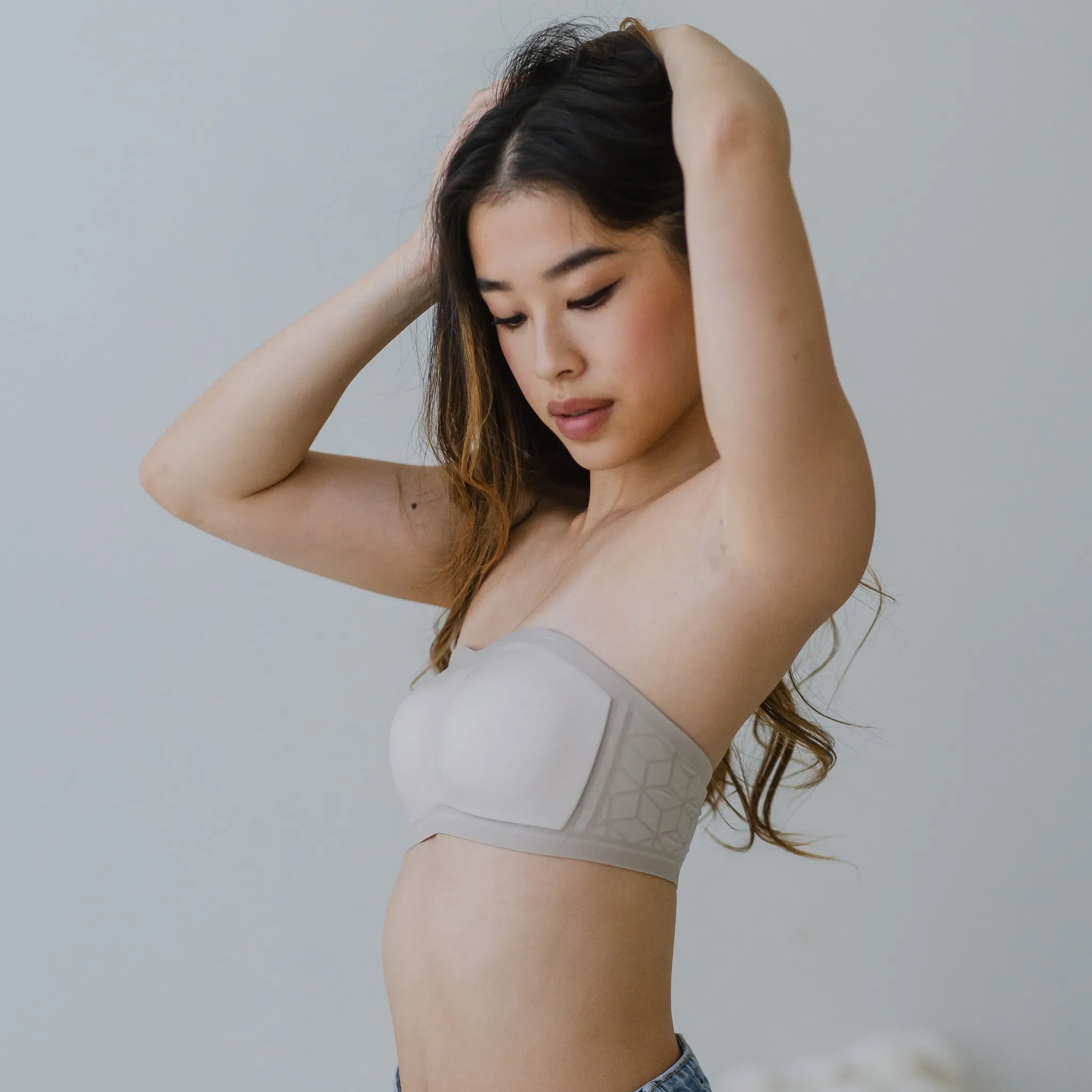 5D Ultra-Ventilation Lightweight Wireless Bandeau (In-built Padding) in Pearl Grey (Size S Only)