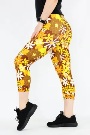 70s Flower - Casual Capri Leggings