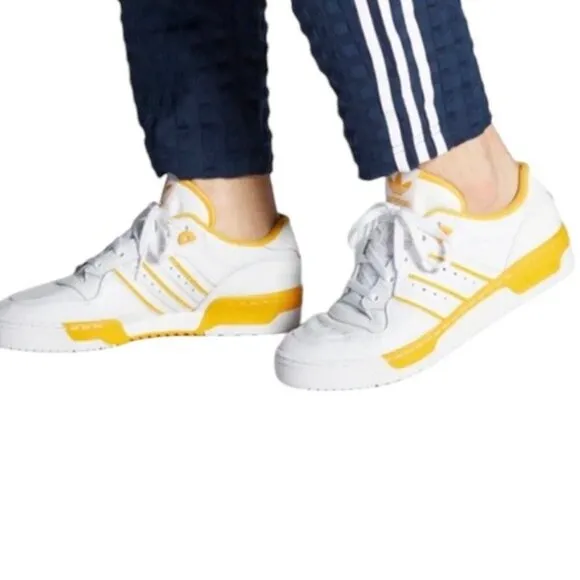 adidas Originals Rivalry Low Leather Sneaker Unisex Gold Yellow Size big kids 5