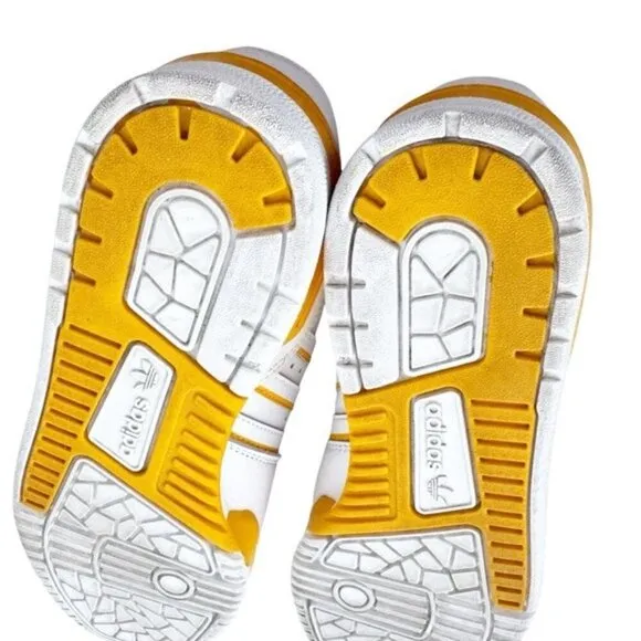 adidas Originals Rivalry Low Leather Sneaker Unisex Gold Yellow Size big kids 5