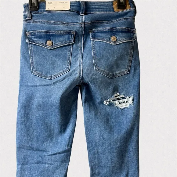 AE Next Level Ripped Super High-Waisted Jeggings, Size 2