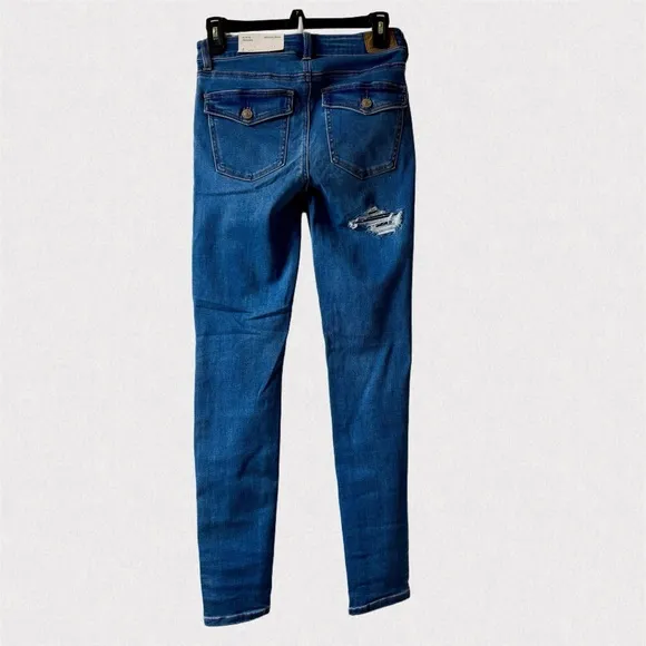 AE Next Level Ripped Super High-Waisted Jeggings, Size 2