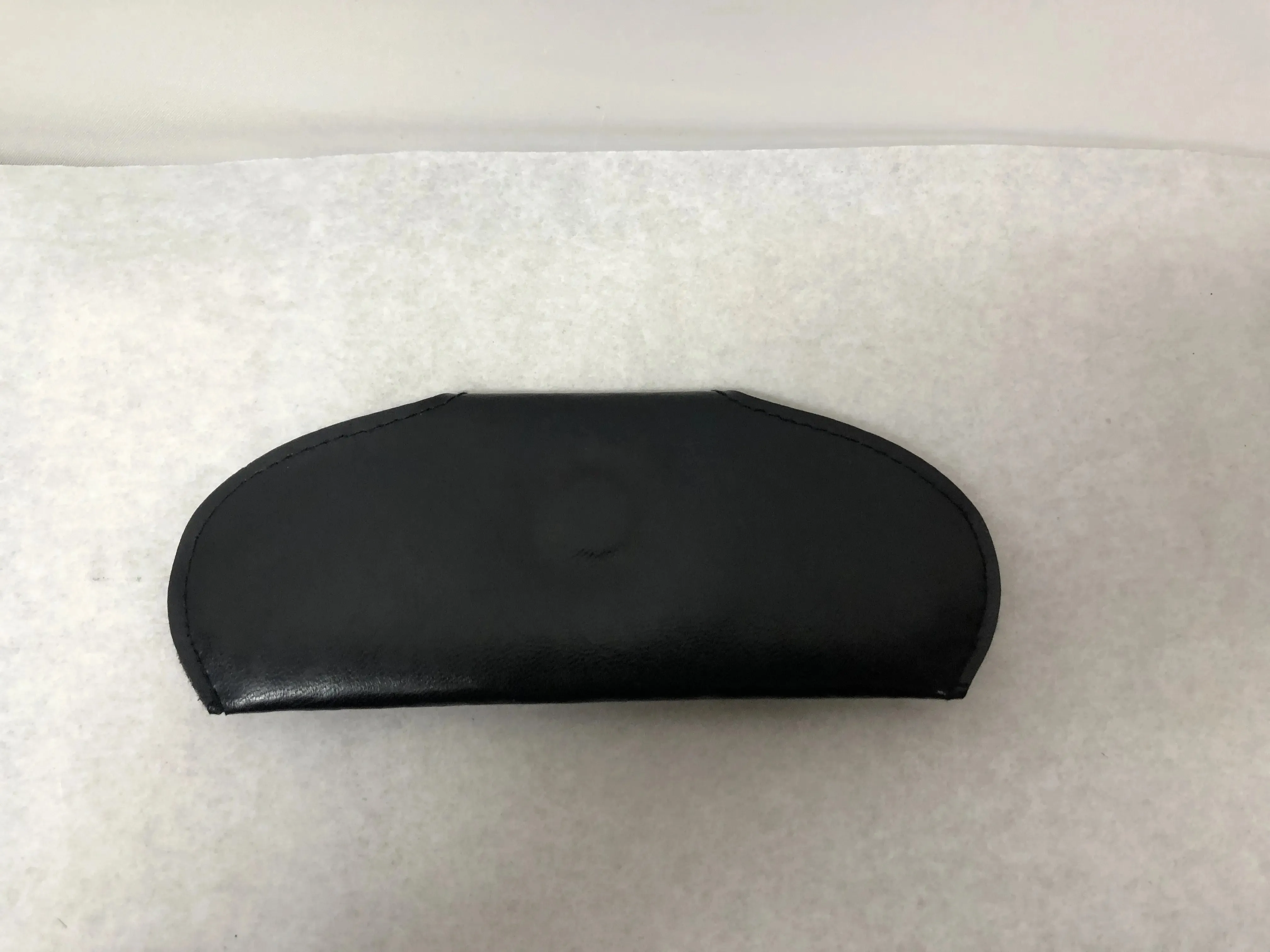 Black Optical Eyeglass Tab Close Soft Case and Storage | KMOPT-131
