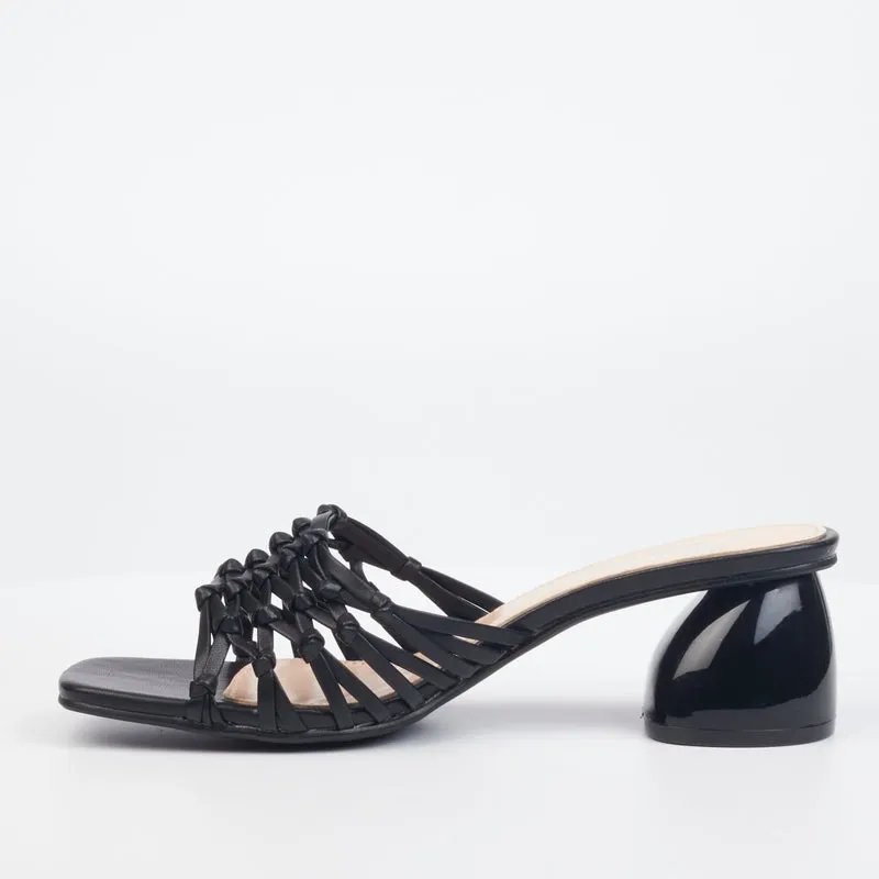 Butterfly Stripped Sandal- Black