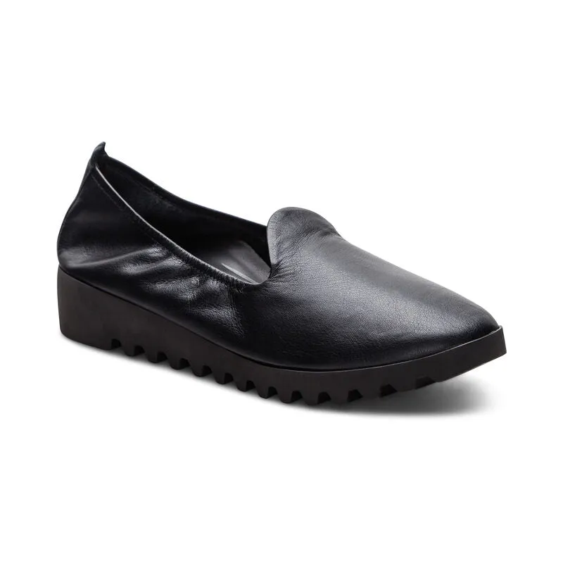 CLEARANCE - Aetrex - Liz Arch Support Slip-On