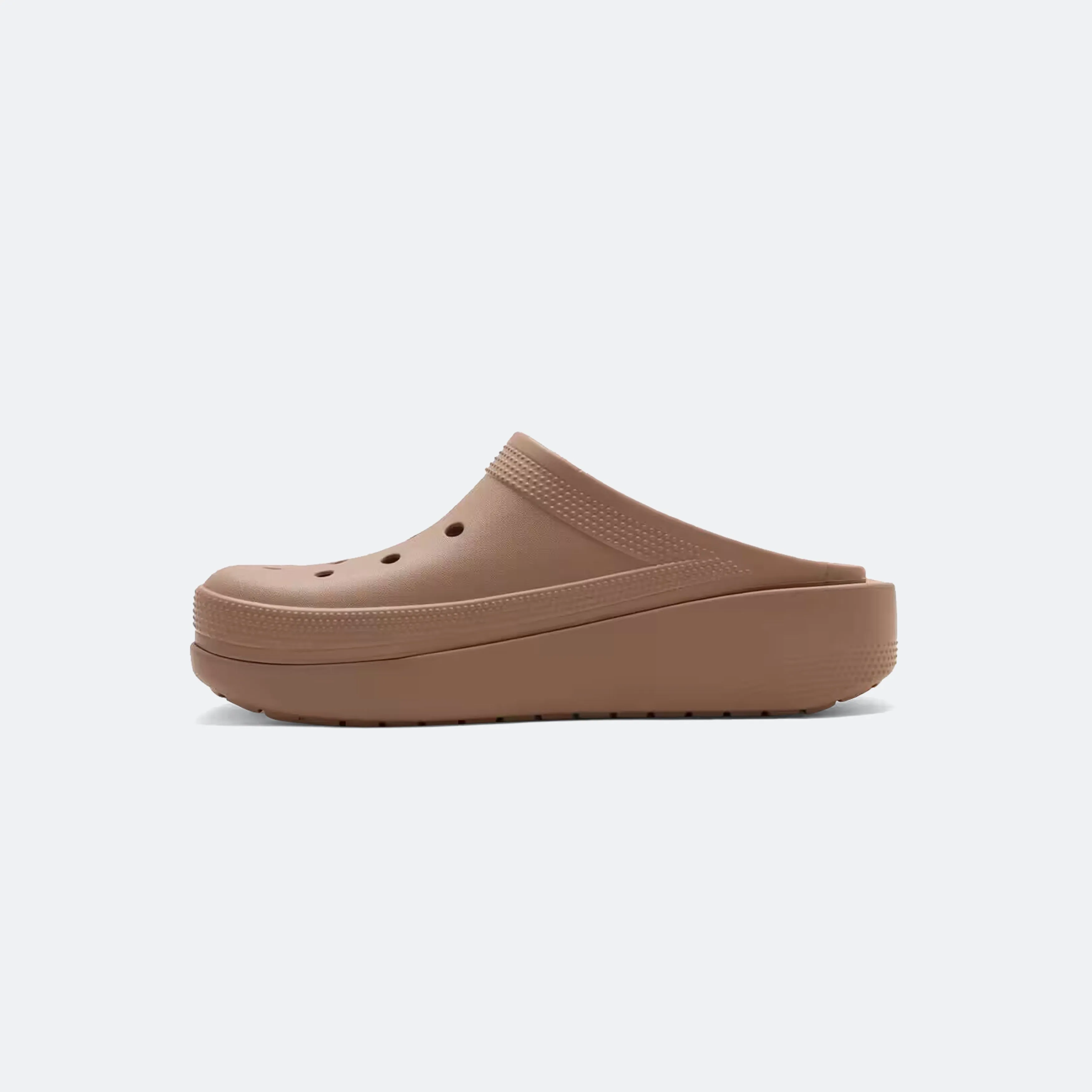 Crocs Classic Blunt Toe - Latte