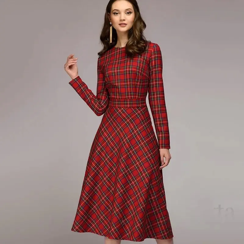 Elegant Plaid Midi Dress - Stylish Casual Wear