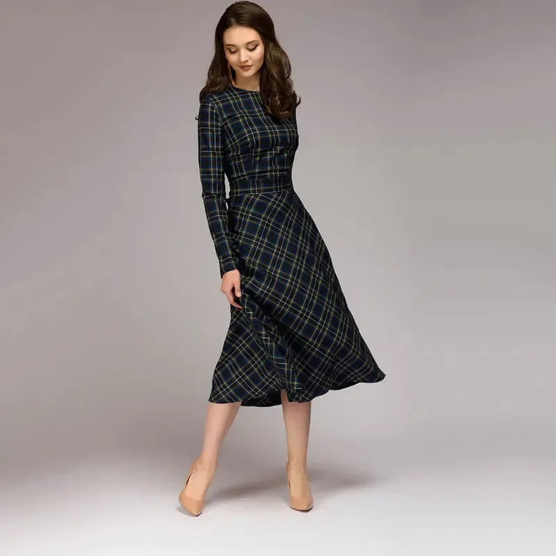 Elegant Plaid Midi Dress - Stylish Casual Wear