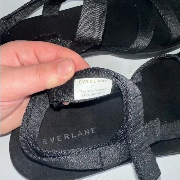 Everlane ReNew Sports Sandal NEW Black Velcro Strap Women's Size 11