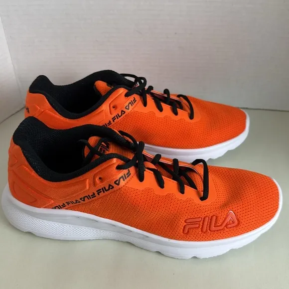 FILA sneakers orange Men's NWOTSSize 12