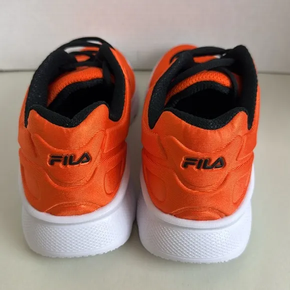 FILA sneakers orange Men's NWOTSSize 12