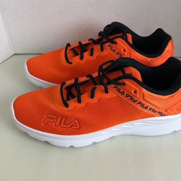 FILA sneakers orange Men's NWOTSSize 12