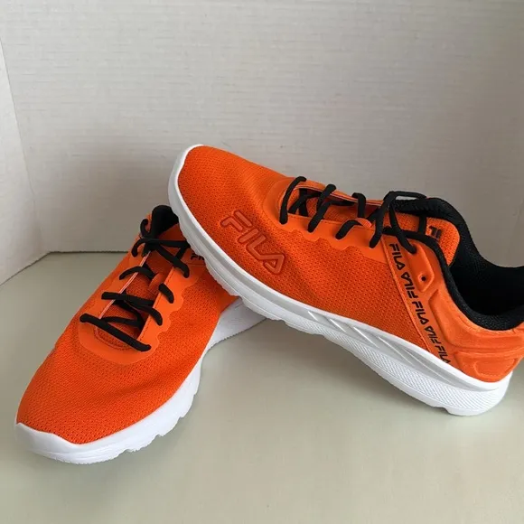 FILA sneakers orange Men's NWOTSSize 12