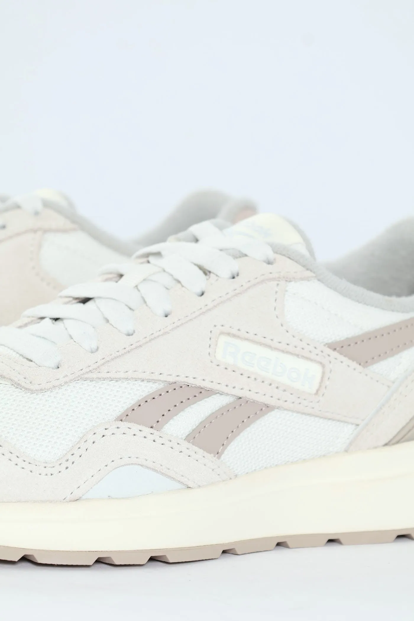 Gl1100 Sporty Lace Up Sneaker - Stone