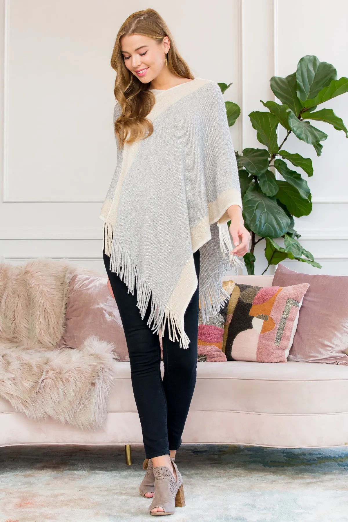 HDF3011 - ULTRA SOFT TWO TONE FRINGE PONCHO