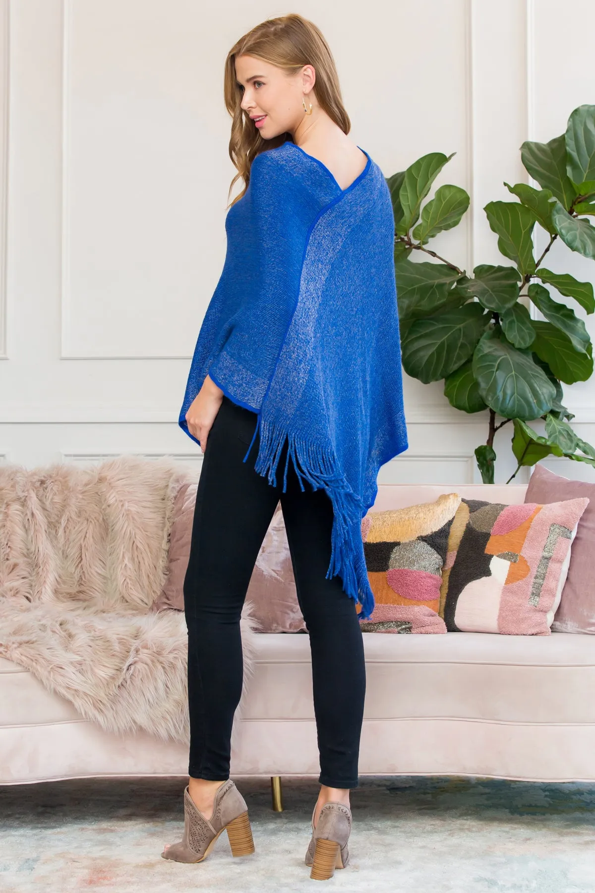 HDF3011 - ULTRA SOFT TWO TONE FRINGE PONCHO