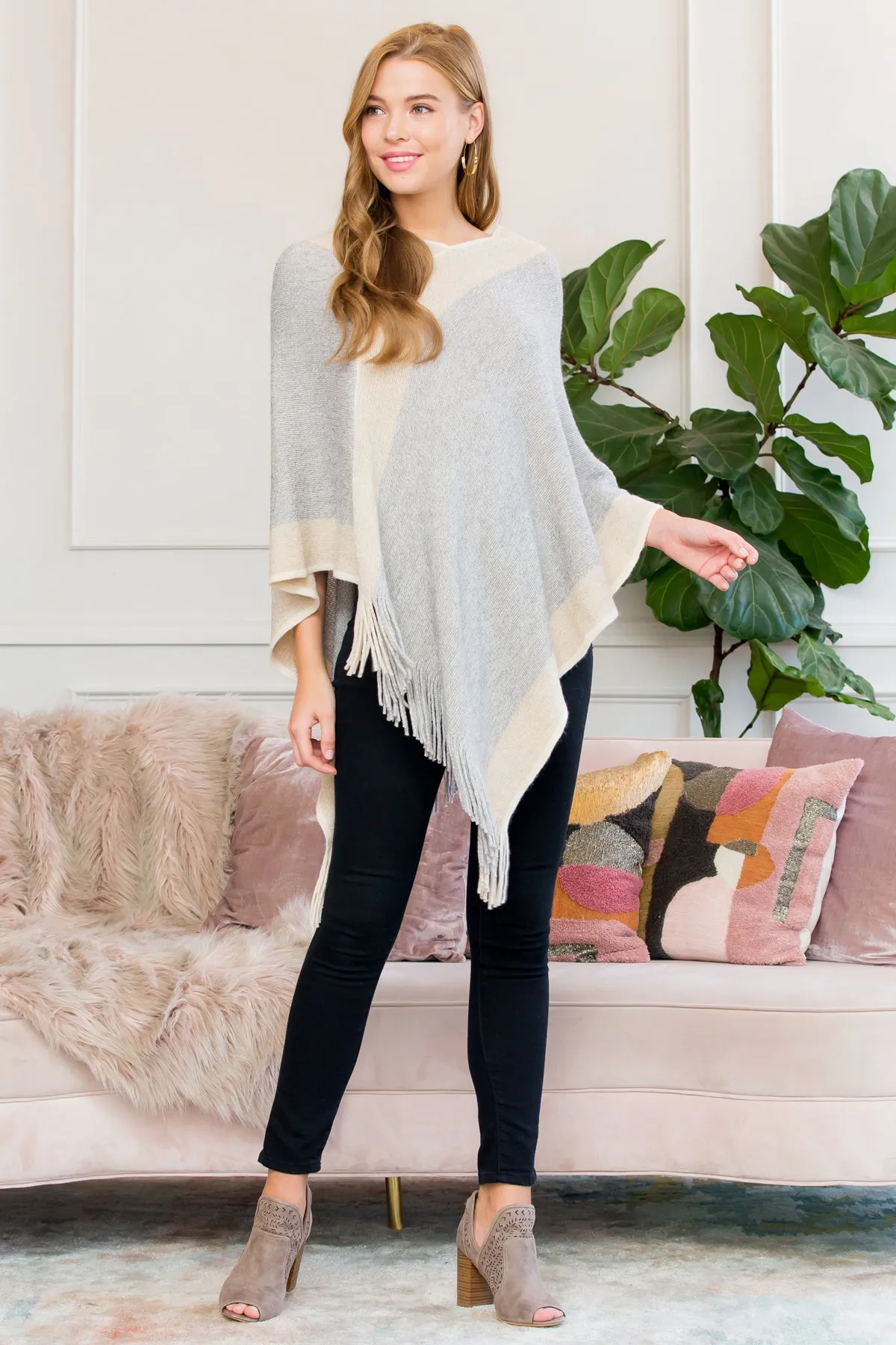 HDF3011 - ULTRA SOFT TWO TONE FRINGE PONCHO