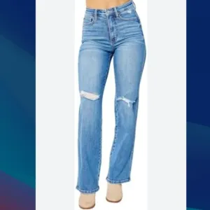 Judy Blue (Size 11/30) Medium Wash Distressed High Waisted Stretch Denim Jeans