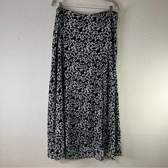 Madewell V-Neck Cami Top And Side Slit Midi Skirt in Floral Crepe Skirt Set