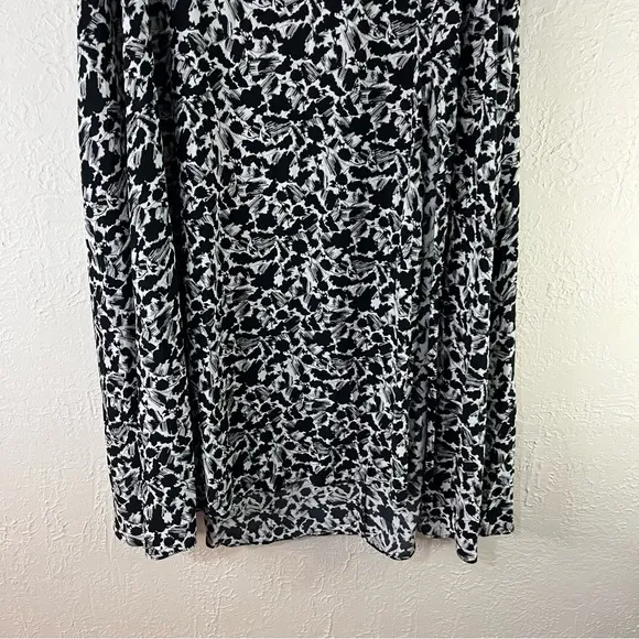Madewell V-Neck Cami Top And Side Slit Midi Skirt in Floral Crepe Skirt Set