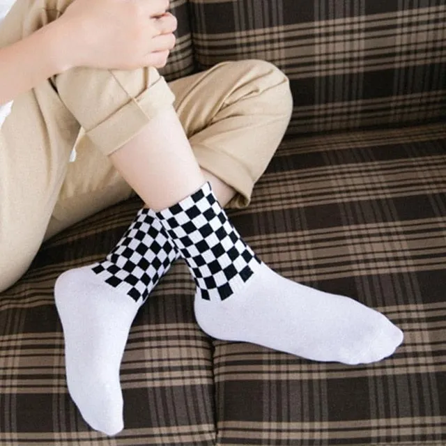 Mens Checkerboard Squares Skateboard Socks