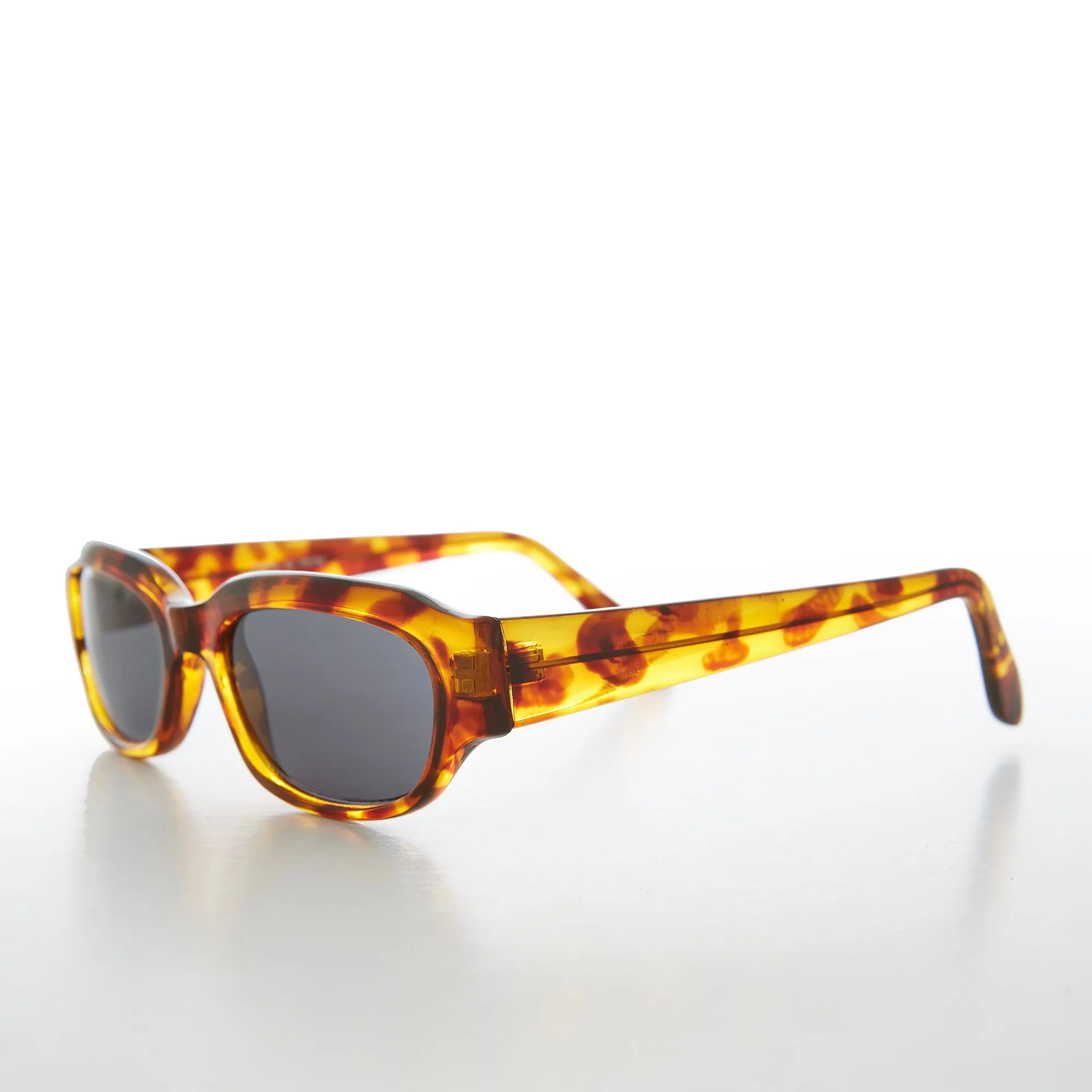 Mod Bold Rectangular Unisex Stylish Sunglass - Dana
