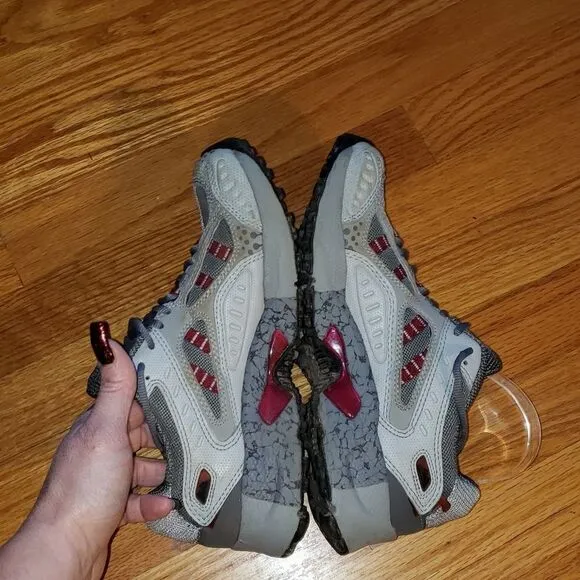 Montrail hard rock hiking Sneakers