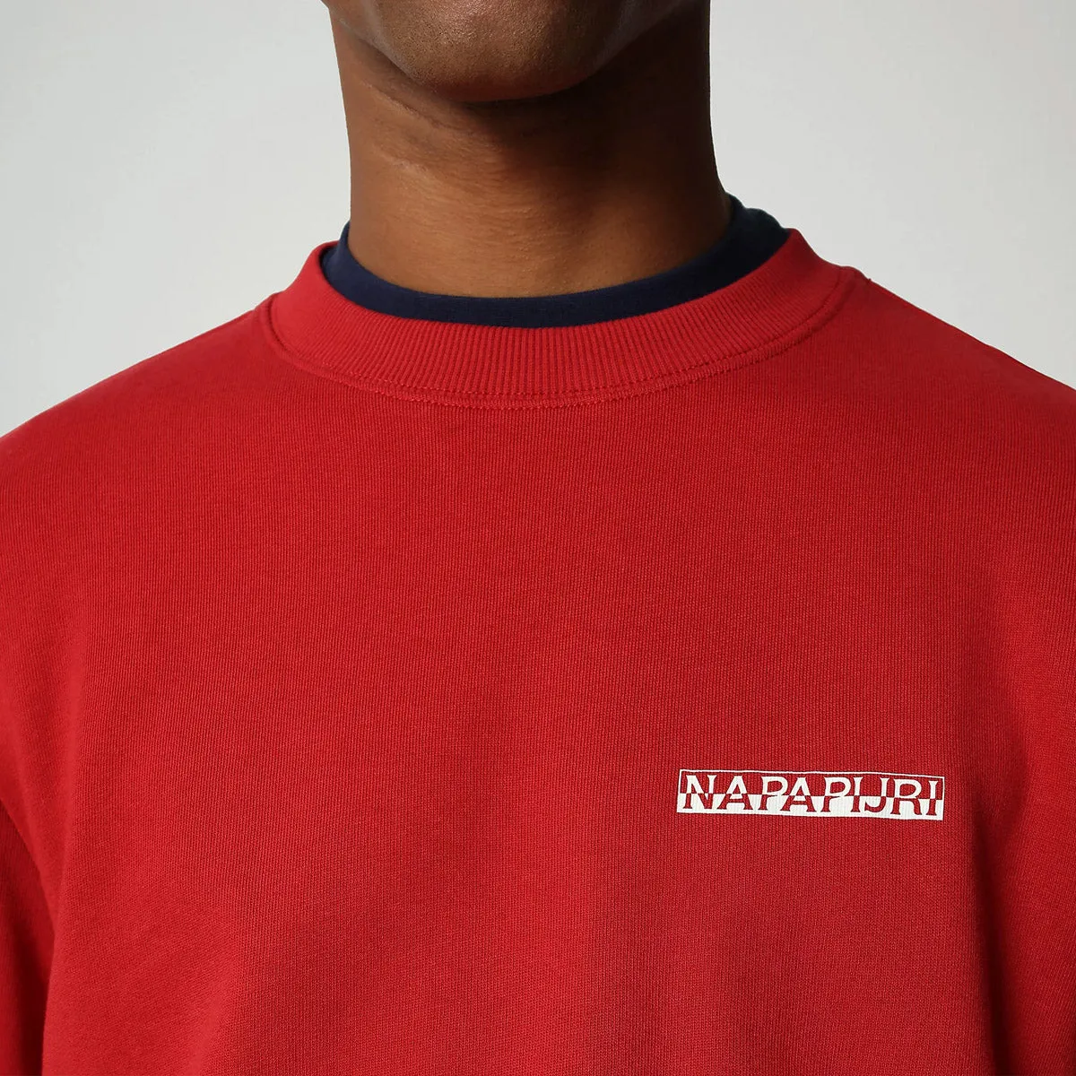 Napapijri - B-Surf Sweatshirt in Old Red