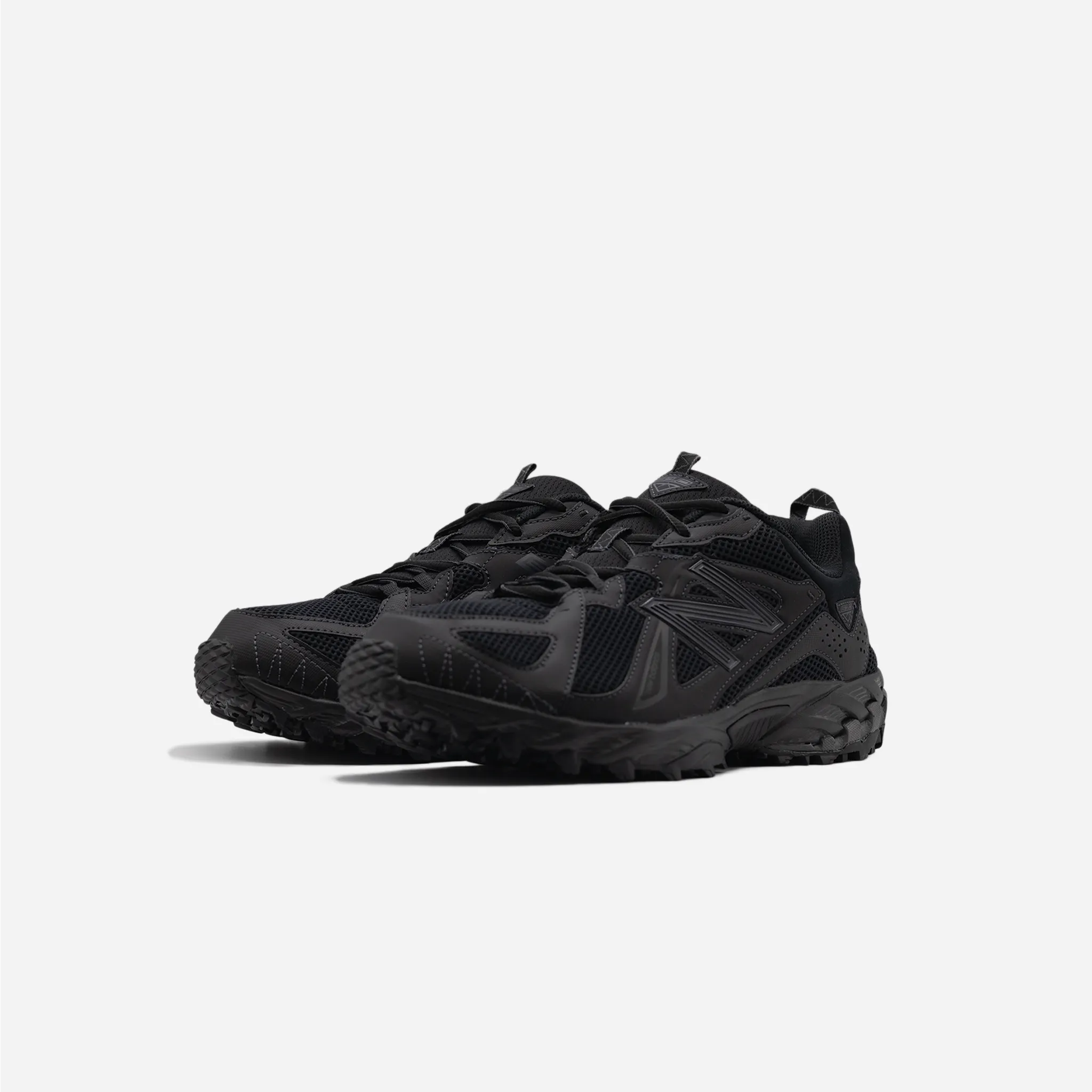 New Balance 610v1 ML610TBB