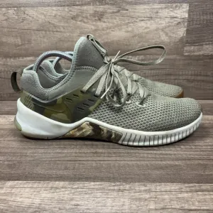 Nike Free Metcon Green Mens US Size 10 EUR 44 AH8141-002 Sneakers