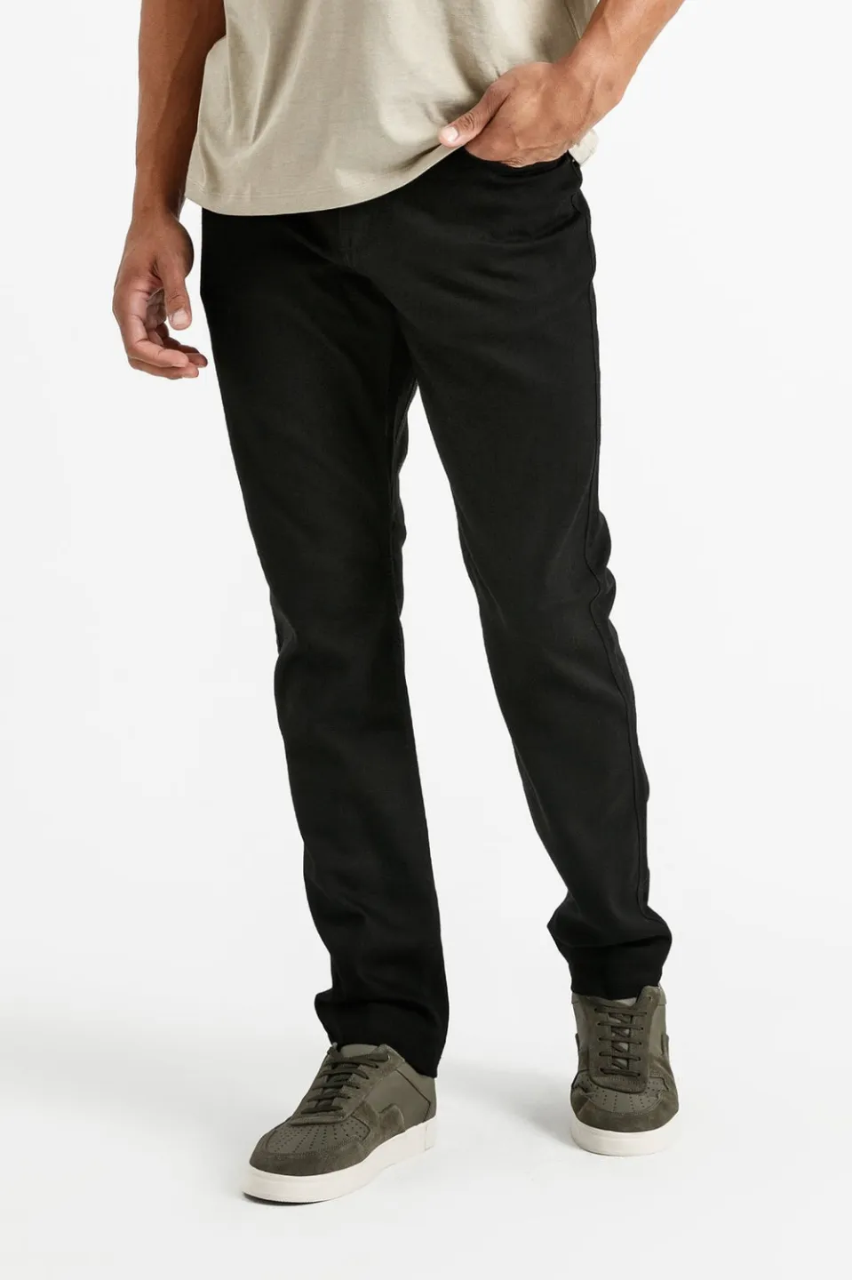 Performance Denim Relaxed Taper Pant