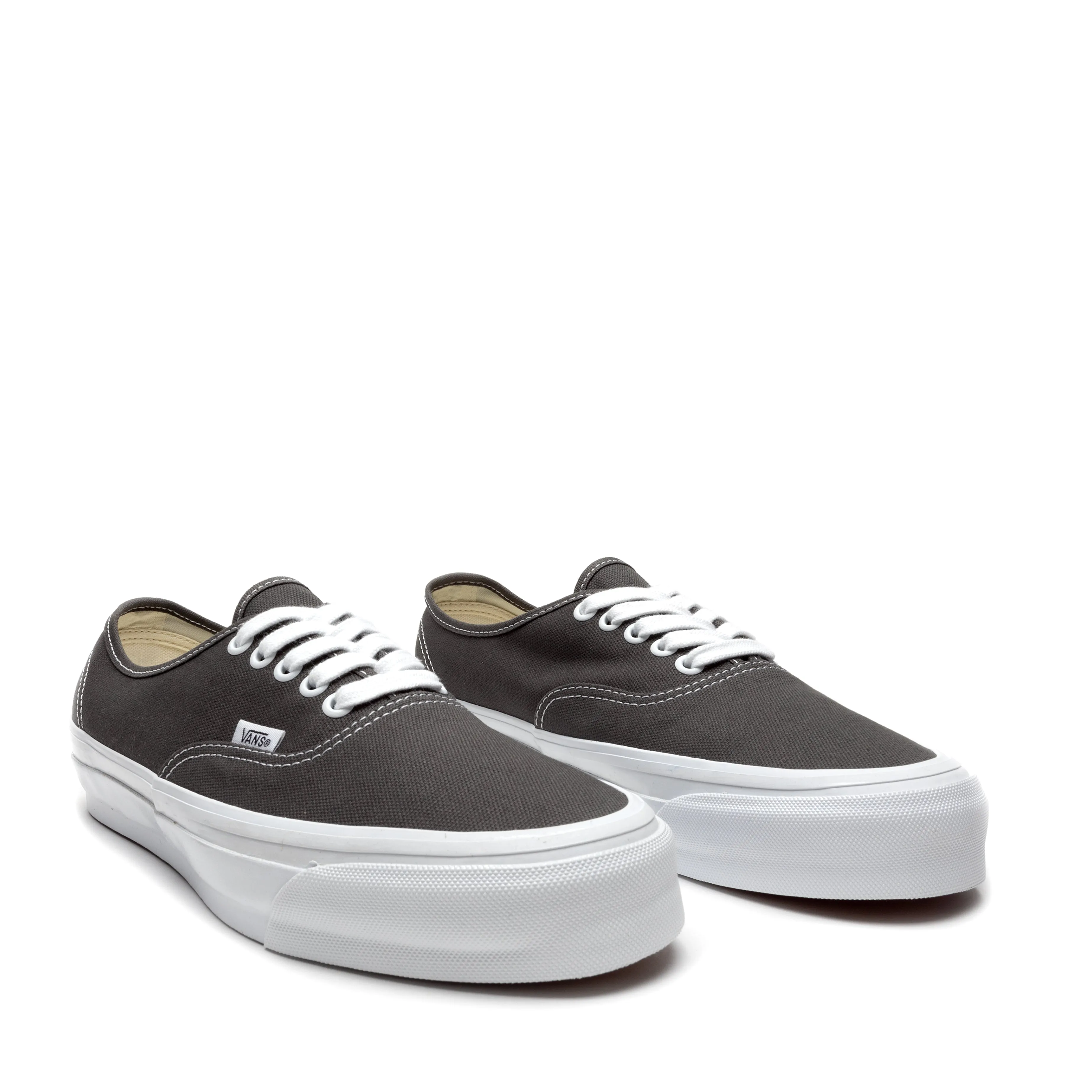 PREMIUM AUTHENTIC 44