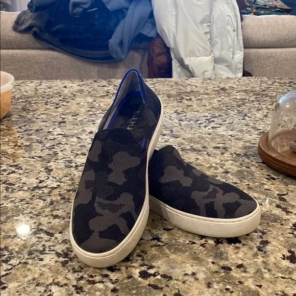 Rothy’s Original Slip-On Sneak grey camouflage