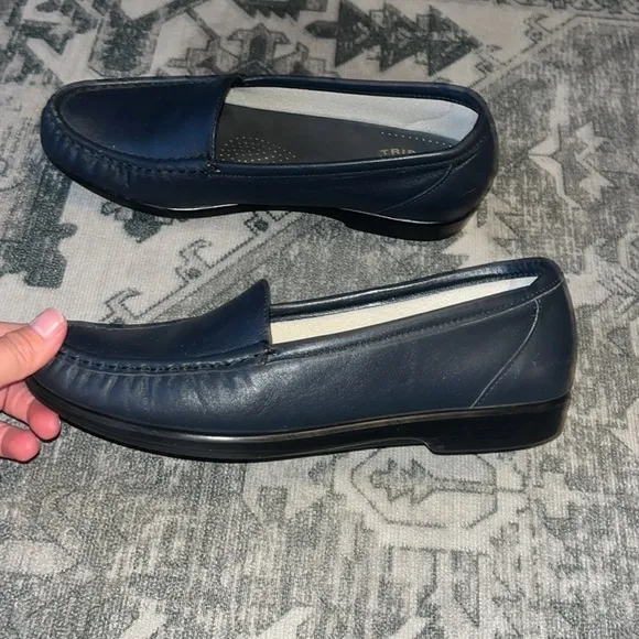 SAS women’s Simplify Everyday Loafer size 8