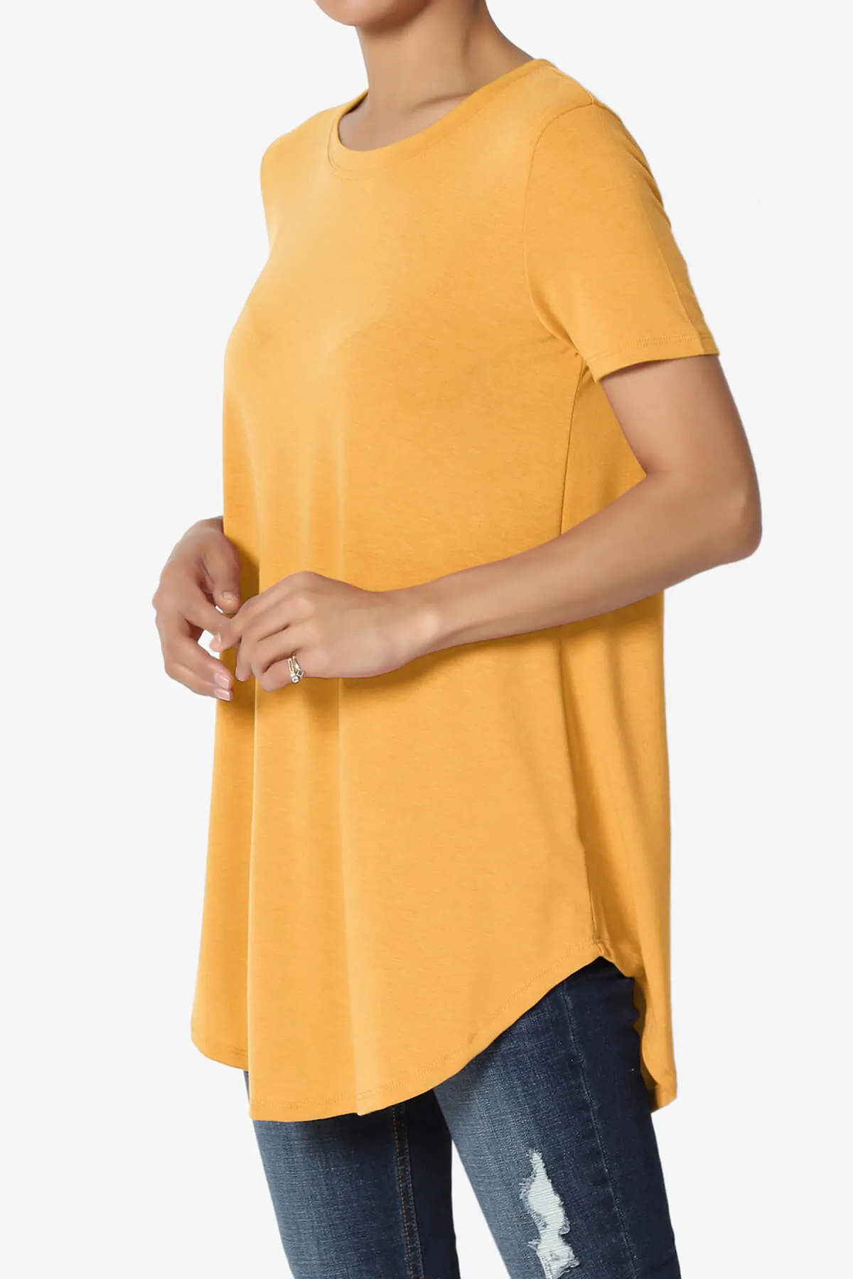 Tristan Essential Short Sleeve Round Hem Top PLUS