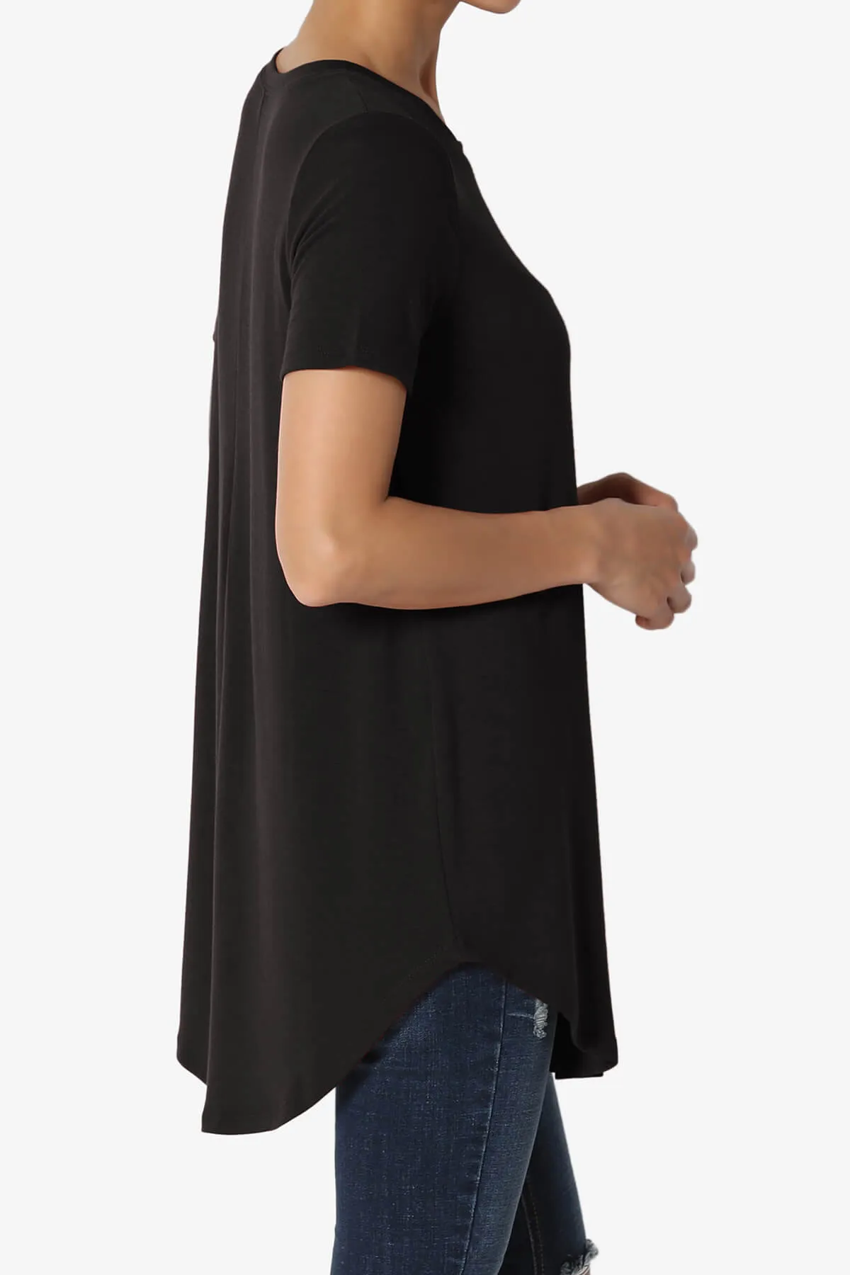 Tristan Essential Short Sleeve Round Hem Top PLUS