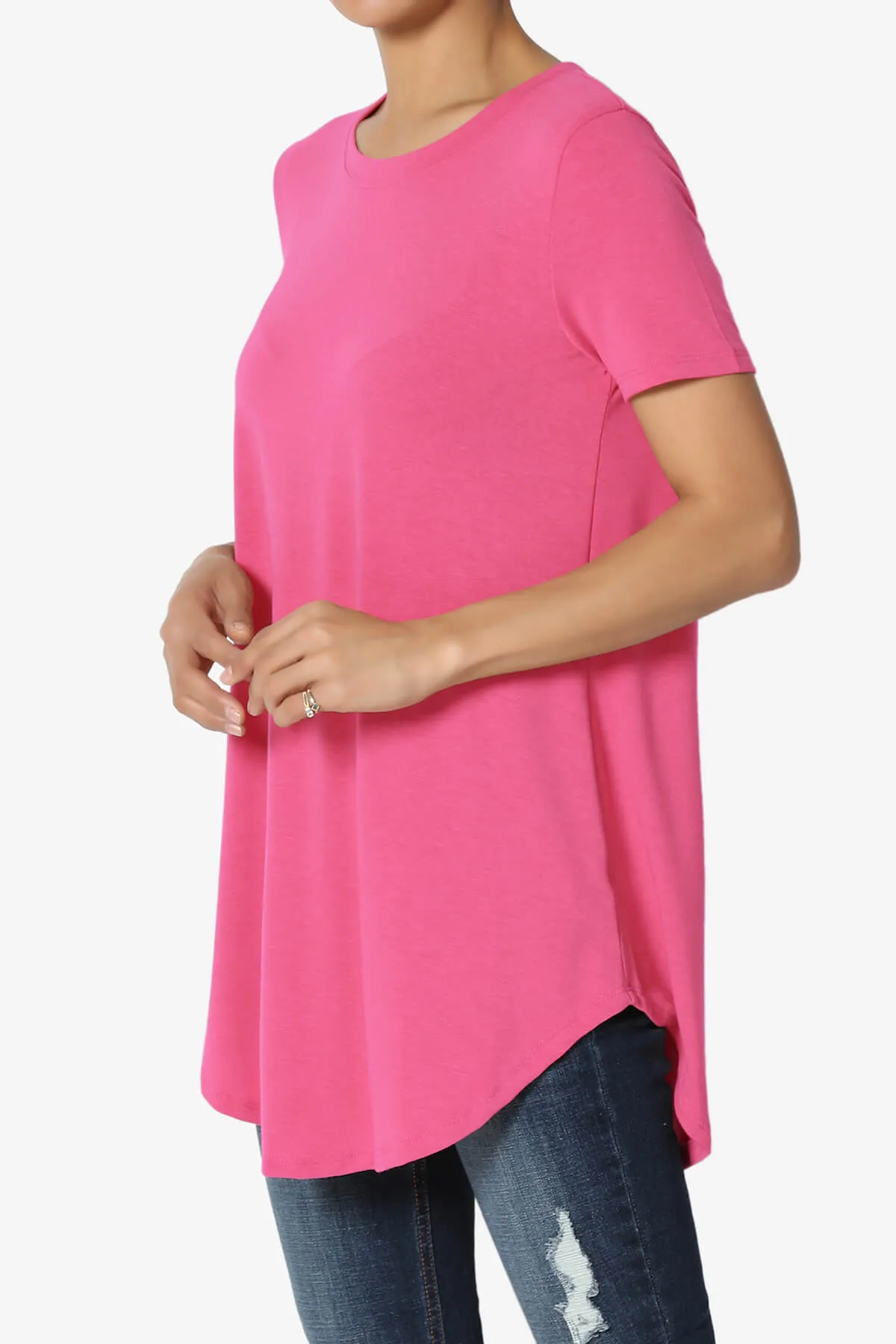 Tristan Essential Short Sleeve Round Hem Top PLUS
