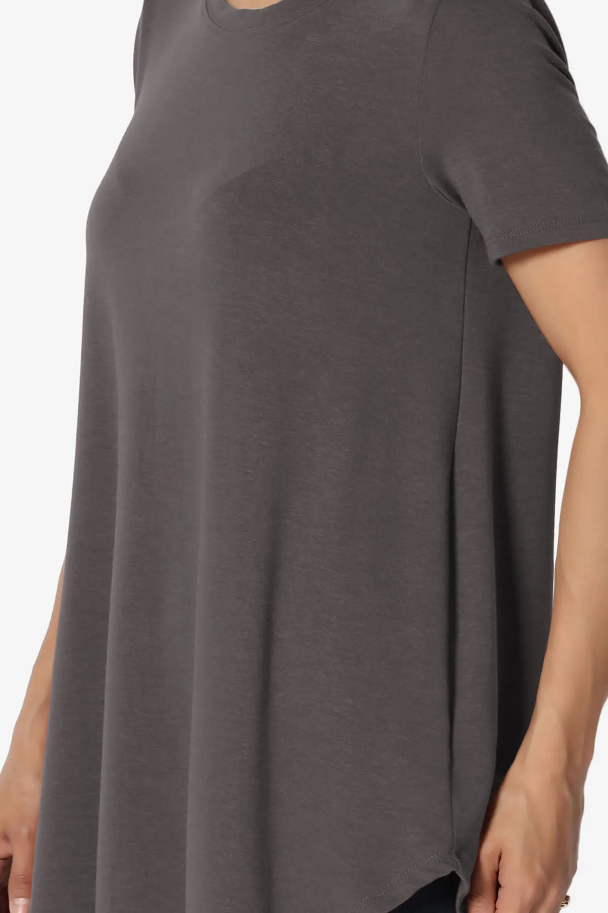 Tristan Essential Short Sleeve Round Hem Top PLUS