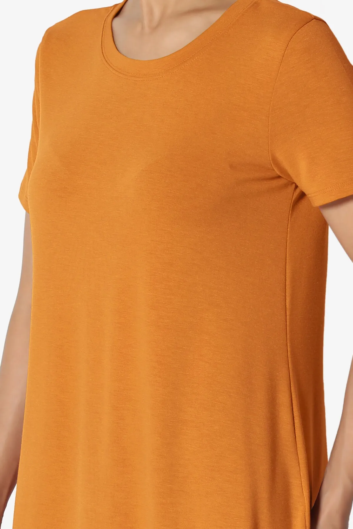 Tristan Essential Short Sleeve Round Hem Top PLUS