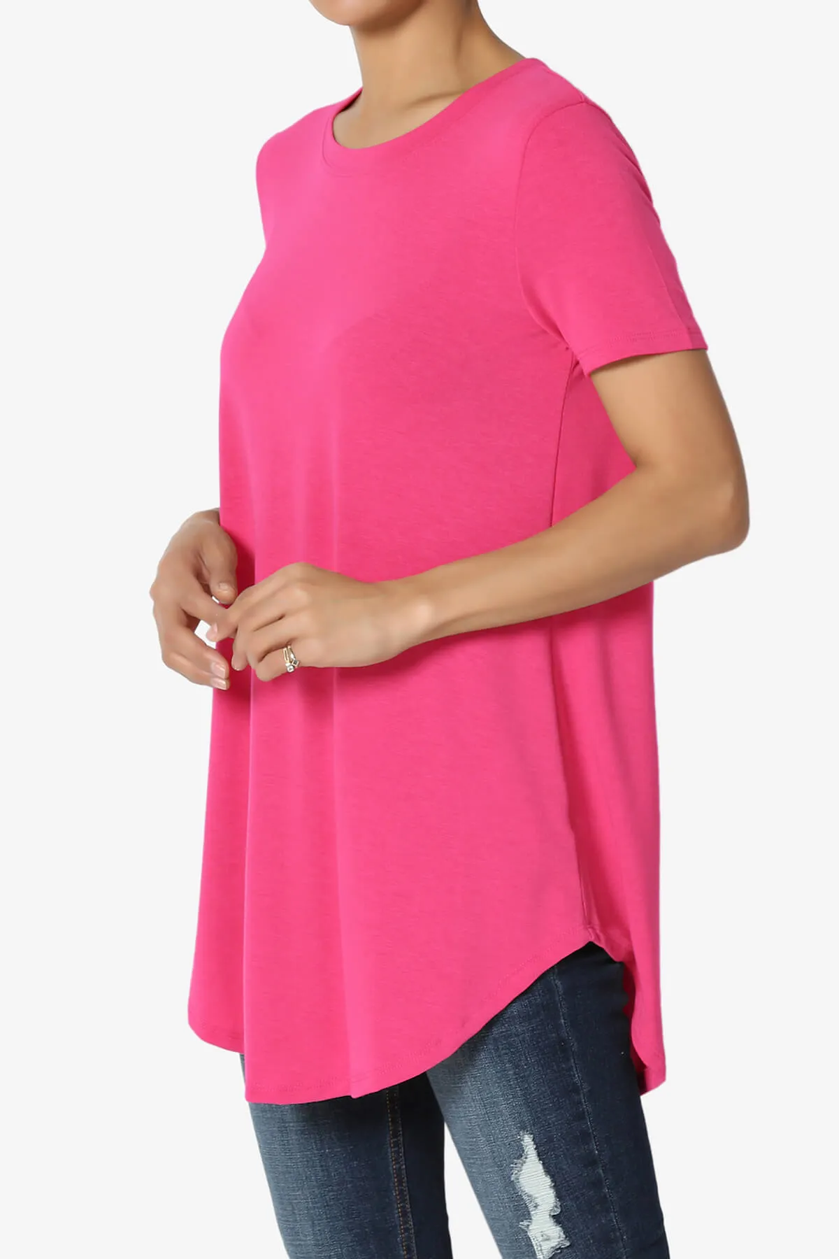 Tristan Essential Short Sleeve Round Hem Top