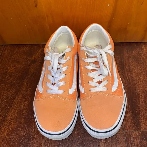 Vans Old Skool Sneakers youth size 6/women’s size 8