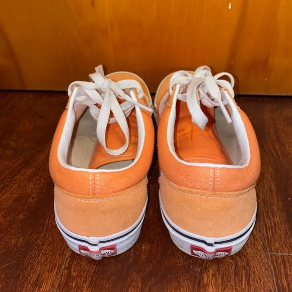 Vans Old Skool Sneakers youth size 6/women’s size 8