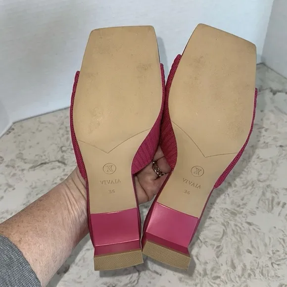 vivaia Jade Square-Toe Block Heel Slides in Pitaya