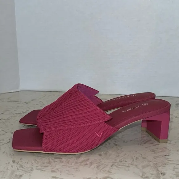 vivaia Jade Square-Toe Block Heel Slides in Pitaya