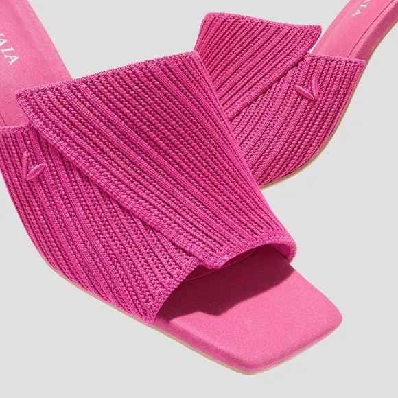 vivaia Jade Square-Toe Block Heel Slides in Pitaya
