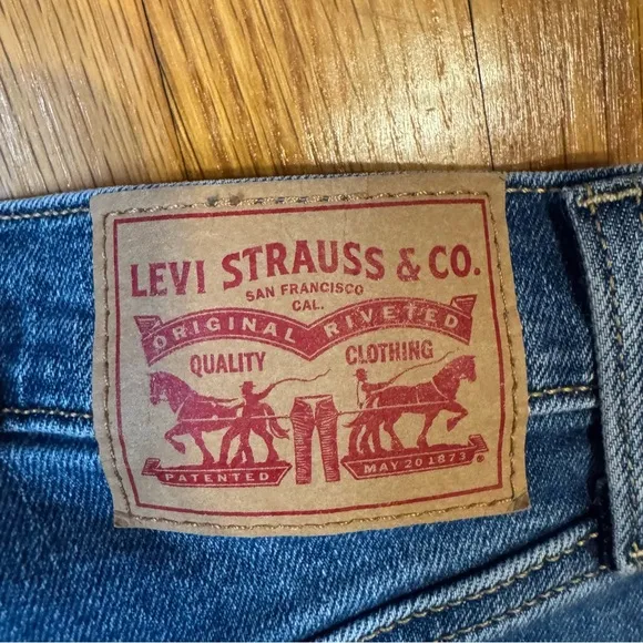 Women's Levi’s Ribcage Bootcut Blue Jeans